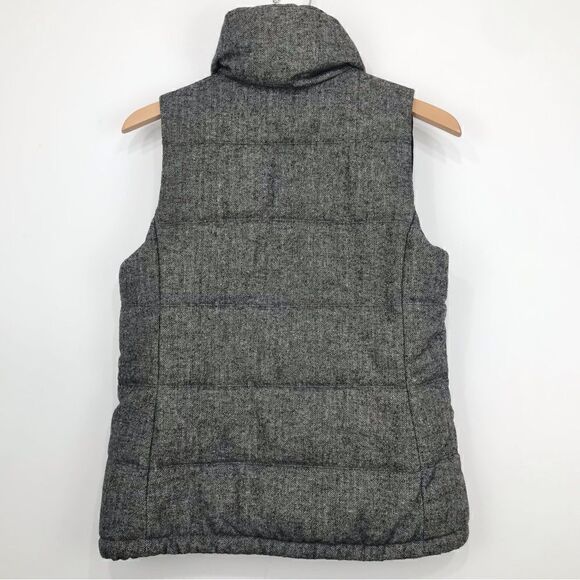 Old Navy Gray Marled Tweed Fleece Lined Zip Up Puffer Vest - Picture 8 of 16